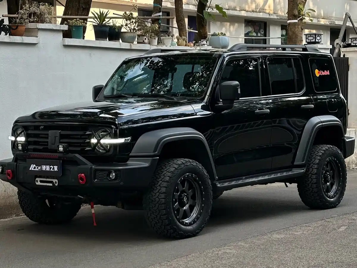 Tank 300 2023 Off-Road Edition 2.0T Conqueror