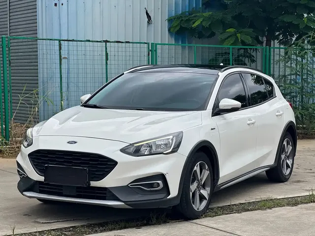 Ford Focus Active 2020 EcoBoost 180 Auto Trendy Edition
