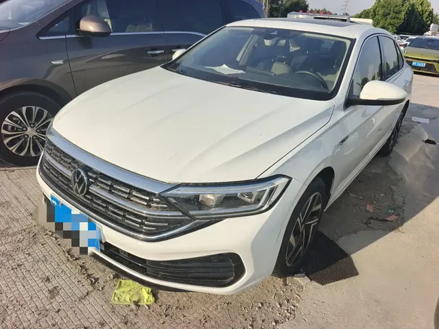 Volkswagen Sagitar 2022 200TSI DSG Soaring Edition