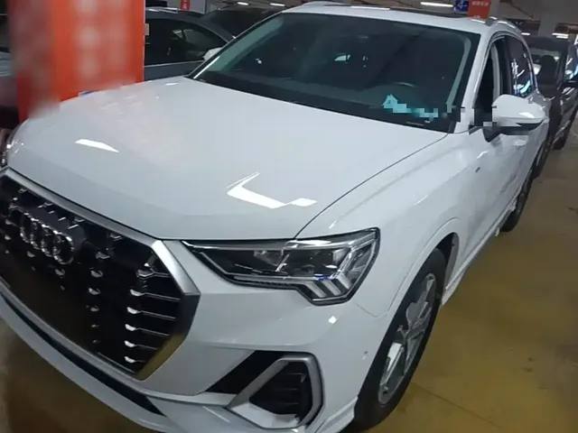 Audi Q3 2021 40 TFSI Fashion Sport