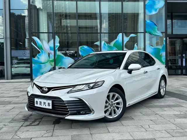 Toyota Camry 2023 2.0G Luxury Edition
