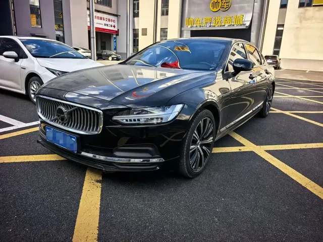 Volvo S90 2024 B5 Inscription Luxury Edition