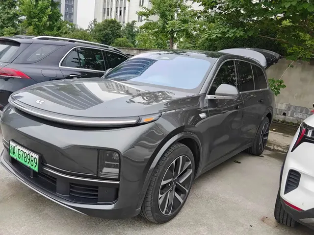Li Auto Li Xiang L9 2023 Model Pro