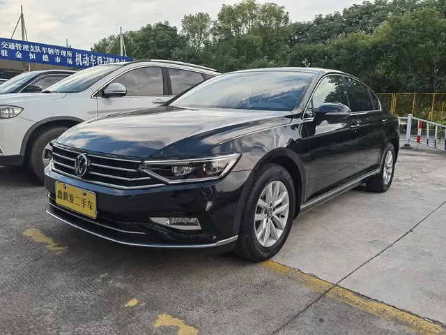 Volkswagen Magotan 2023 2 Million Units Commemorative Edition 280TSI DSG Comfort