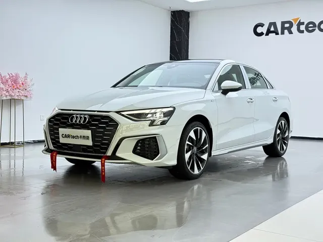 Audi A3 2024 Model A3L Limousine 35 TFSI Fashion Sport