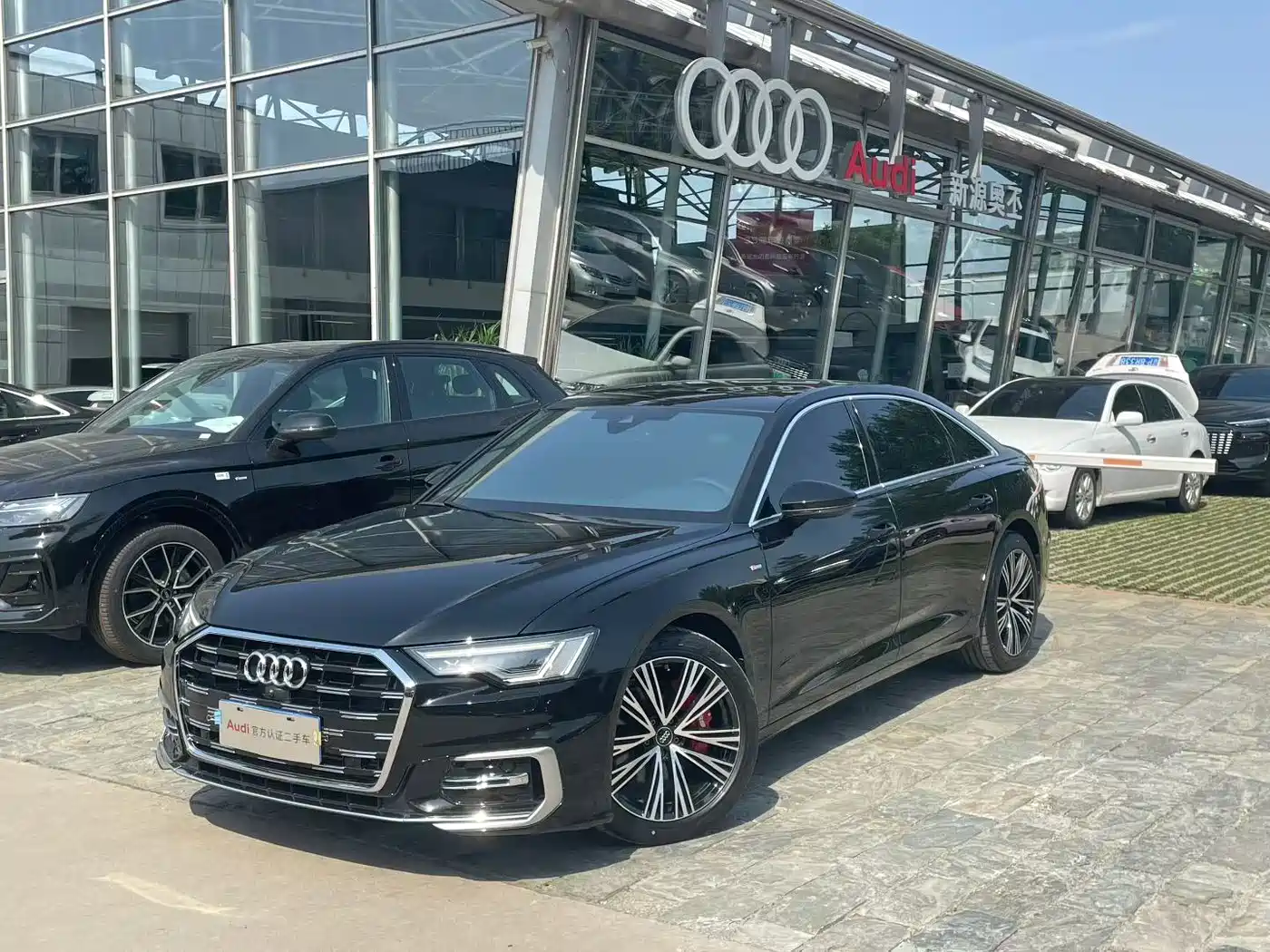 Audi A6L 2024 45 TFSI Premium Dynamic
