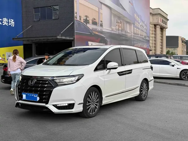 Honda Elysion 2022 2.0L e:HEV Luxury