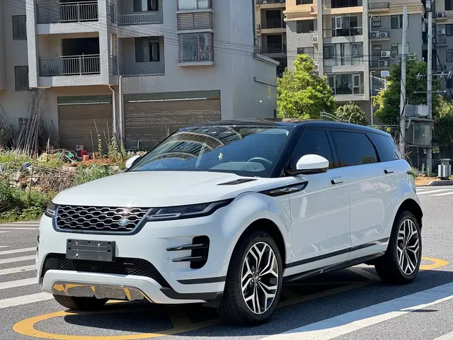 Land Rover Range Rover Evoque 2023 Range Rover Evoque L 249PS Luxury Edition