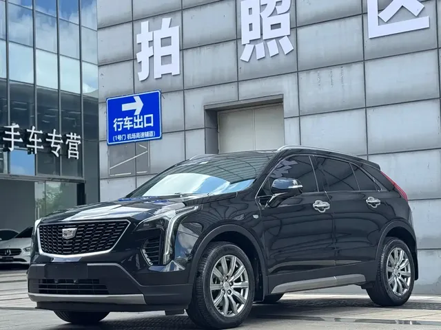 Cadillac XT4 2018 28T FWD Leading Edition