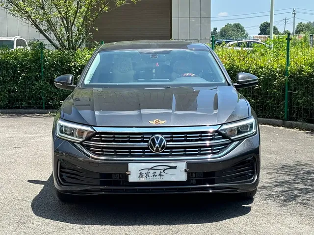 Volkswagen Sagitar 2025 Facelift 300TSI DSG Beyond Edition
