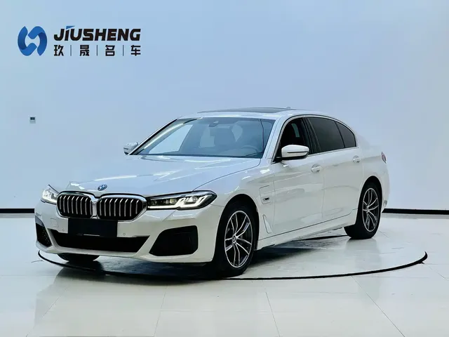 BMW 5 Series New Energy 2022 535Le M Sport Package