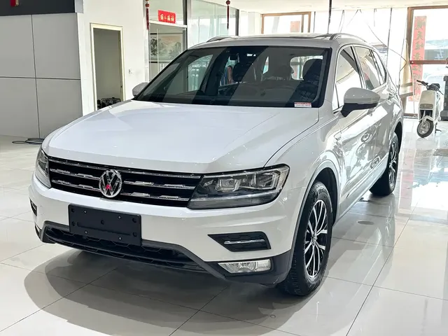 Volkswagen Tiguan L 2018 330TSI Automatic 2WD Luxury Edition