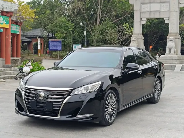 Toyota Crown 2018 2.0T Sport Edition