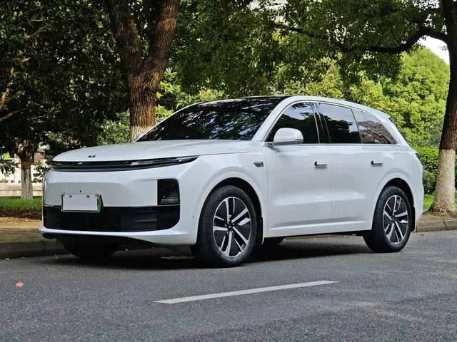 Li Auto L6 2024 Pro