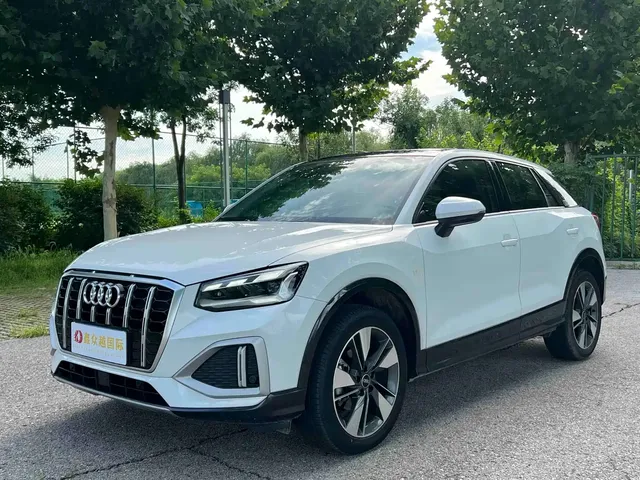 Audi Q2L 2022 35 TFSI Fashion Dynamic
