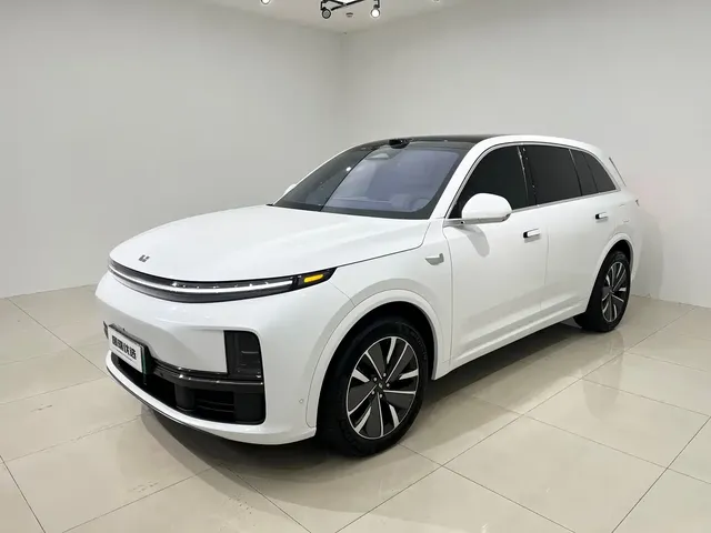 Li Auto L7 2025 Pro Smart Renewal Edition