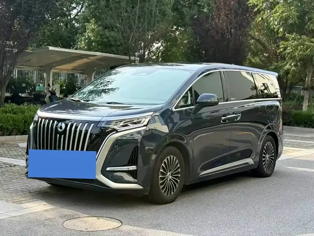 Denza D9 2024 EV 600 AWD Premium
