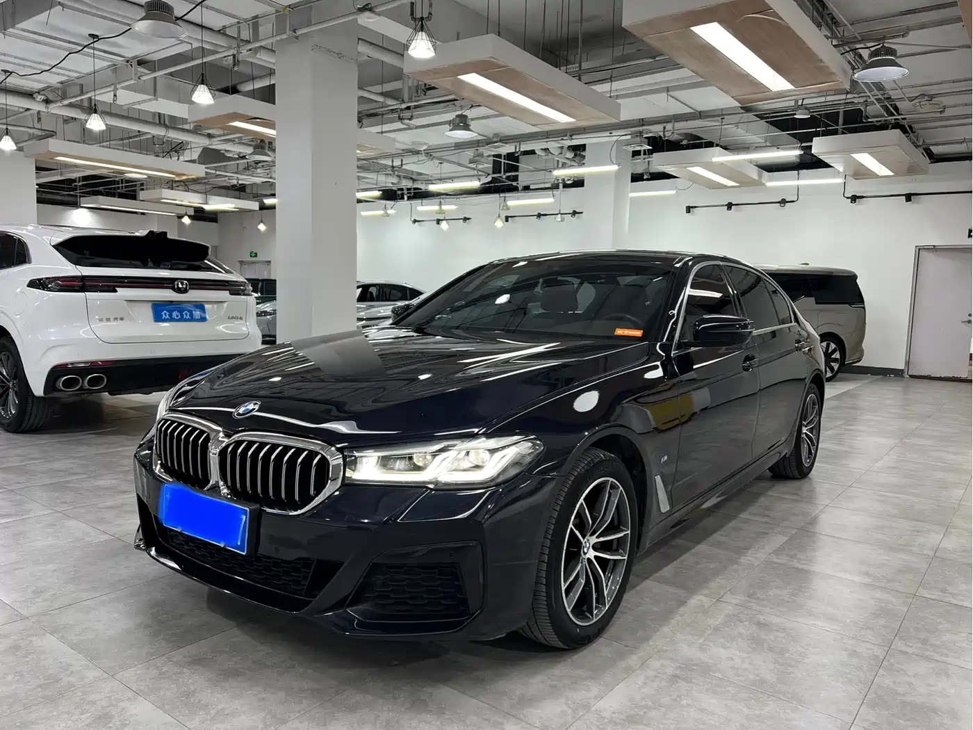 BMW 5 Series 2021 525Li M Sport Package