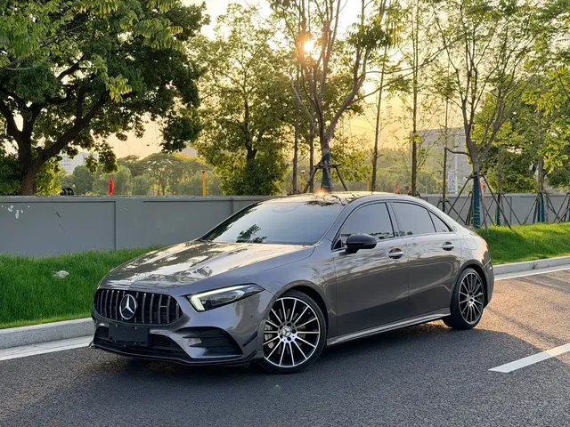 Mercedes-Benz A-Class AMG 2021 AMG A 35 L 4MATIC Blazing Night Special Edition