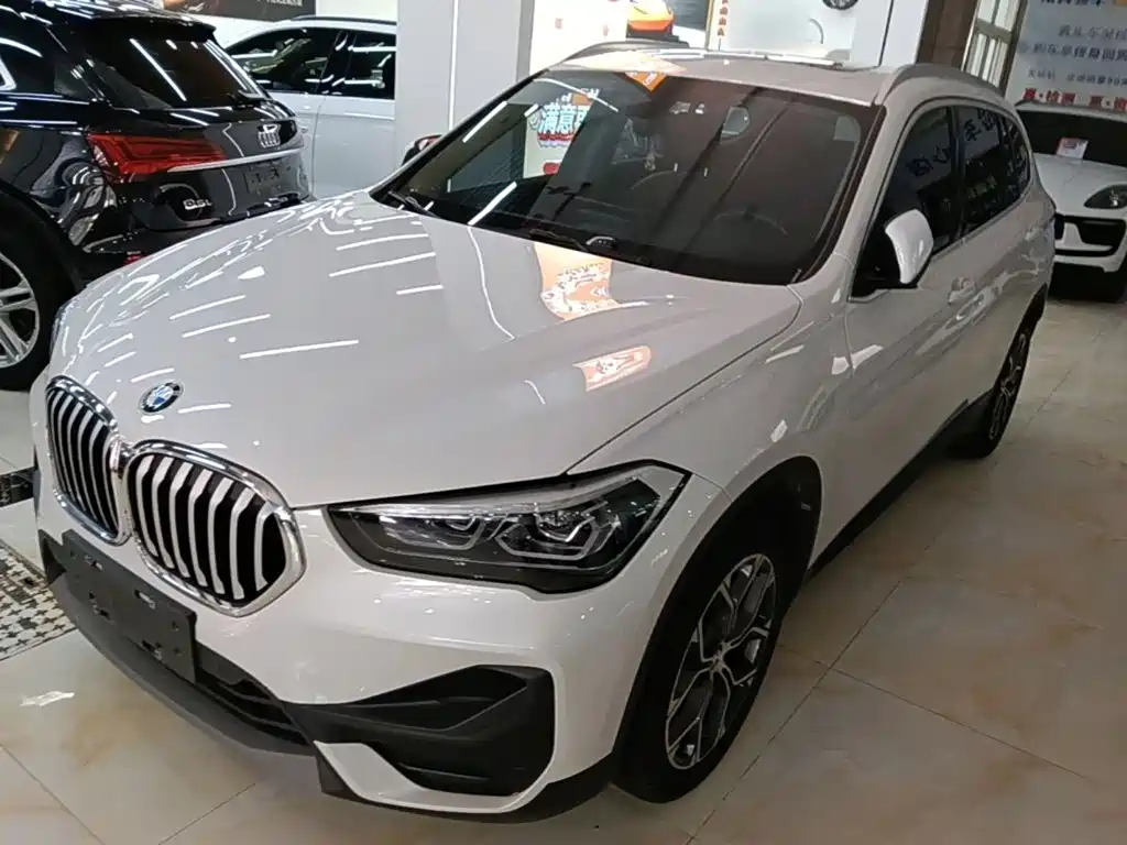 BMW X1 2022 sDrive25Li Leading