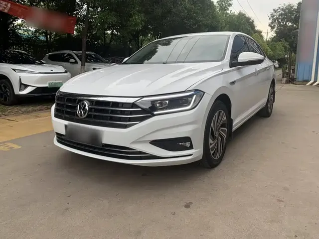 Volkswagen Sagitar 2021 200TSI DSG Surpassing Edition