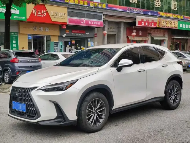 Lexus NX 2023 260 FWD Dynamic Edition