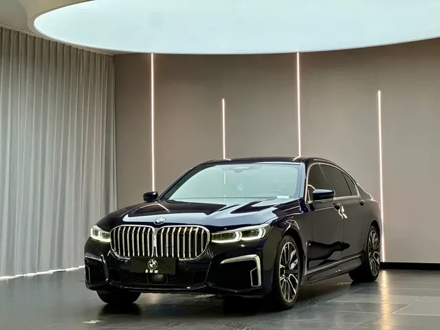 BMW 7 Series 2019 740Li xDrive Executive M Sport Package
