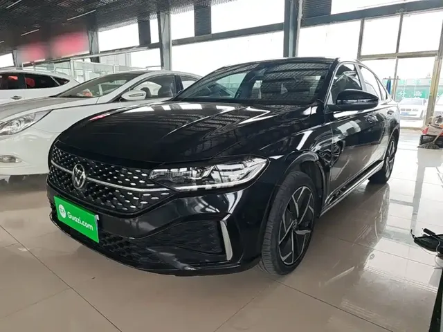 Volkswagen Lavida 2023 300TSI DSG Starlight Full Comfort Edition