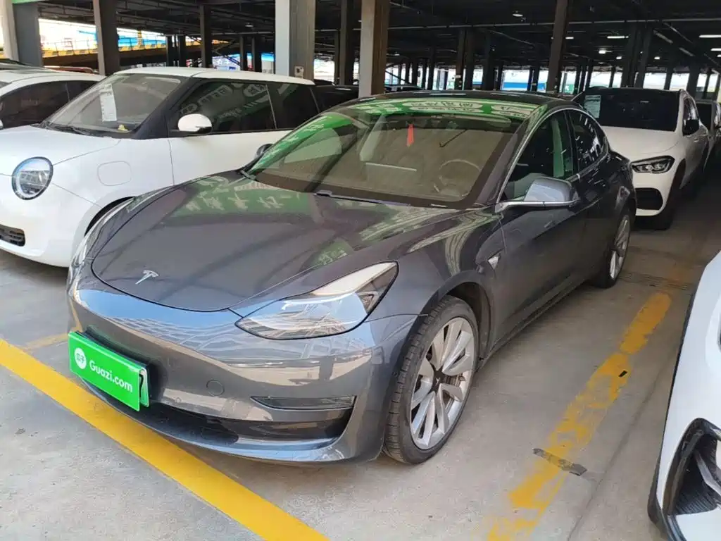 Tesla Model 3 2020 Facelift Long Range Rear-Wheel Drive