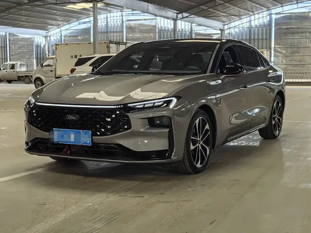 Ford Mondeo 2023 EcoBoost 245 ST-Line
