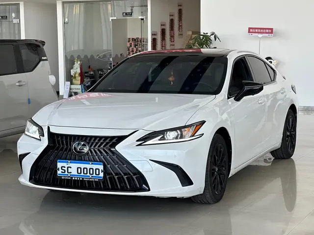 Lexus ES 2021 200 Excellence Edition