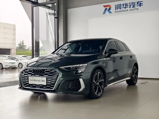 Audi A3 2021 Sportback 35 TFSI Fashion Sport