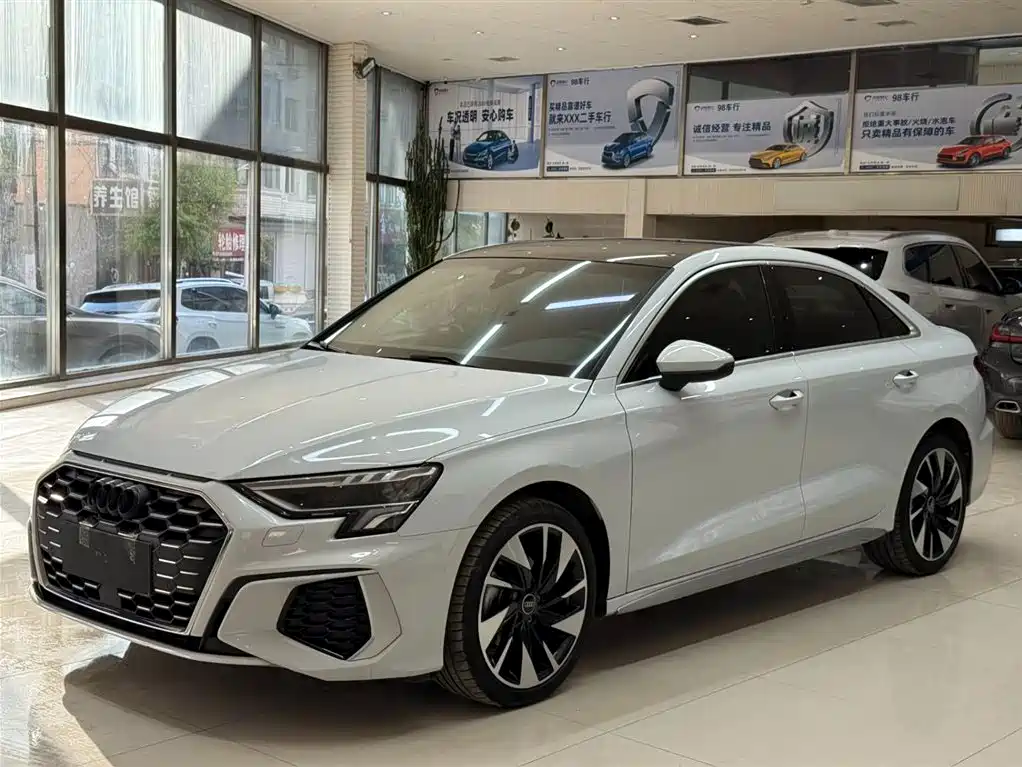 Audi A3 2023 Facelift A3L Limousine 35 TFSI Fashion Sport
