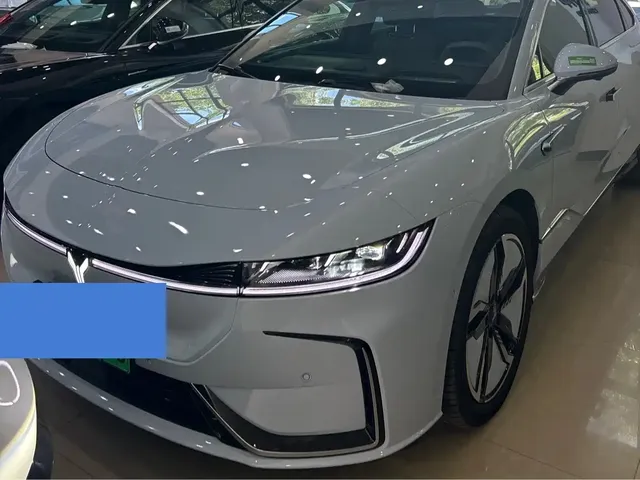Voyah Auto VOYAH Zhuiguang 2023 4WD Standard Edition