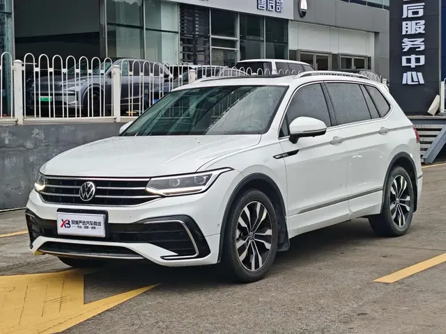 Volkswagen Tiguan L 2023 Facelift 330TSI Auto FWD R-Line Premium