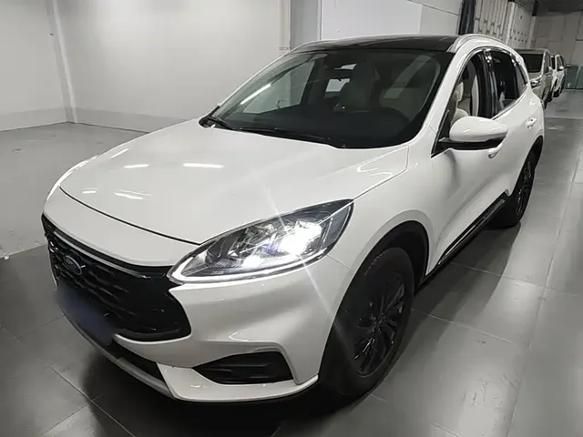 Ford Escape 2024 Model EcoBoost 245 2WD Premium Edition