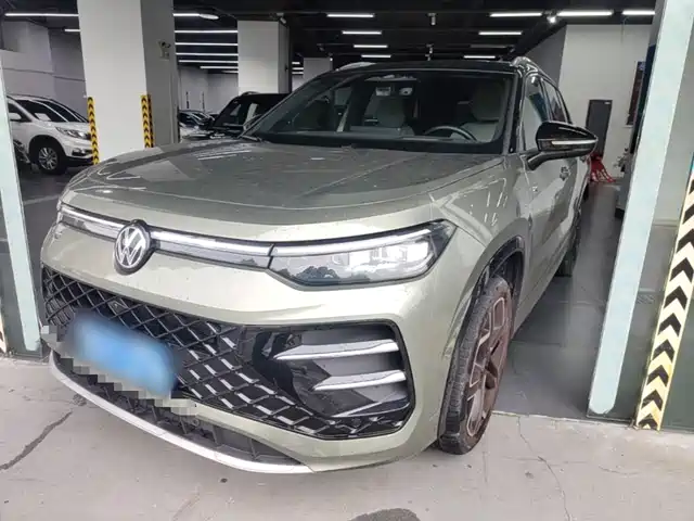 Volkswagen Tayron 2025 Model Tayron L 380TSI 4WD Luxury Easy Package