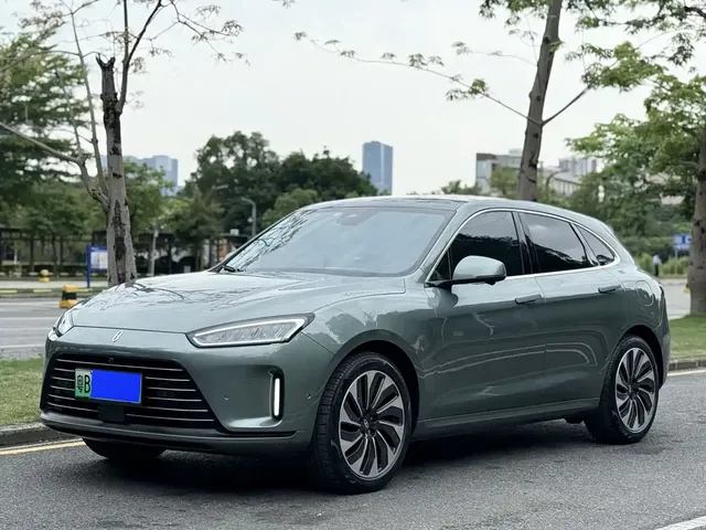 AITO Wenjie AITO M5 2022 Extended Range AWD Ultimate Edition