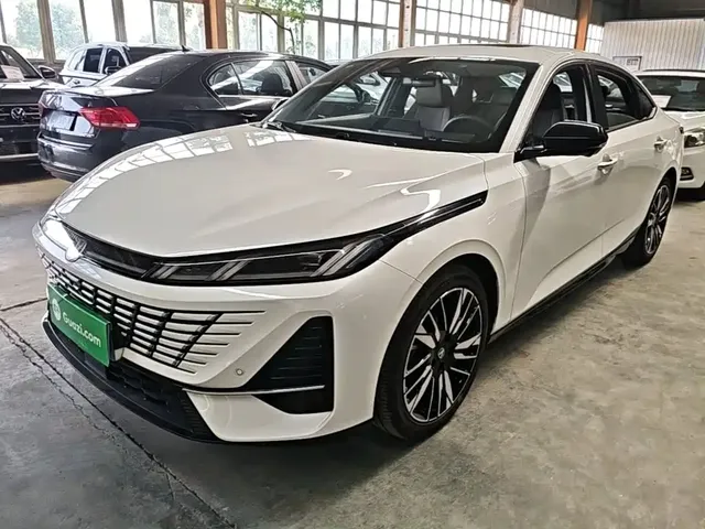 Changan Eado 2025 Model Year Facelift 1.5T 500Bar Premium Edition