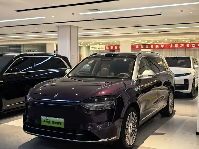 AITO Wenjie AITO M9 2025 Extended Range Ultra 52kWh 6-Seater