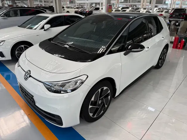 Volkswagen ID.3 2024 Outstanding Edition