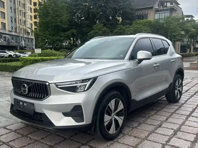 Volvo XC40 2024 B3 Smart Elite Luxury Edition