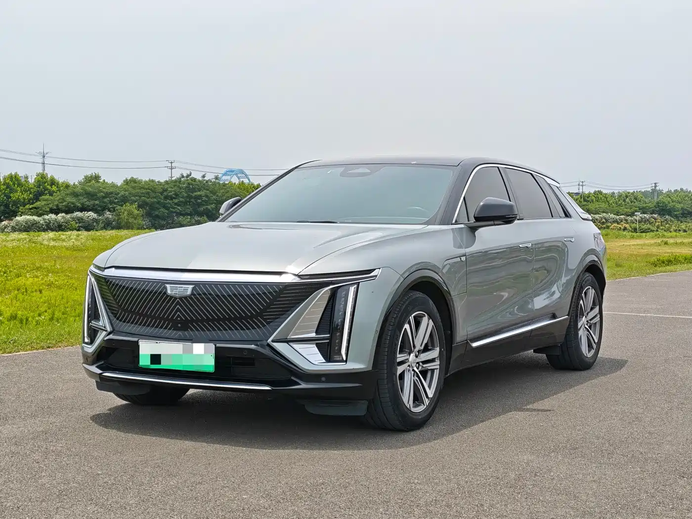Cadillac IQ Rui Ge 2022 RWD Long Range Luxury Edition