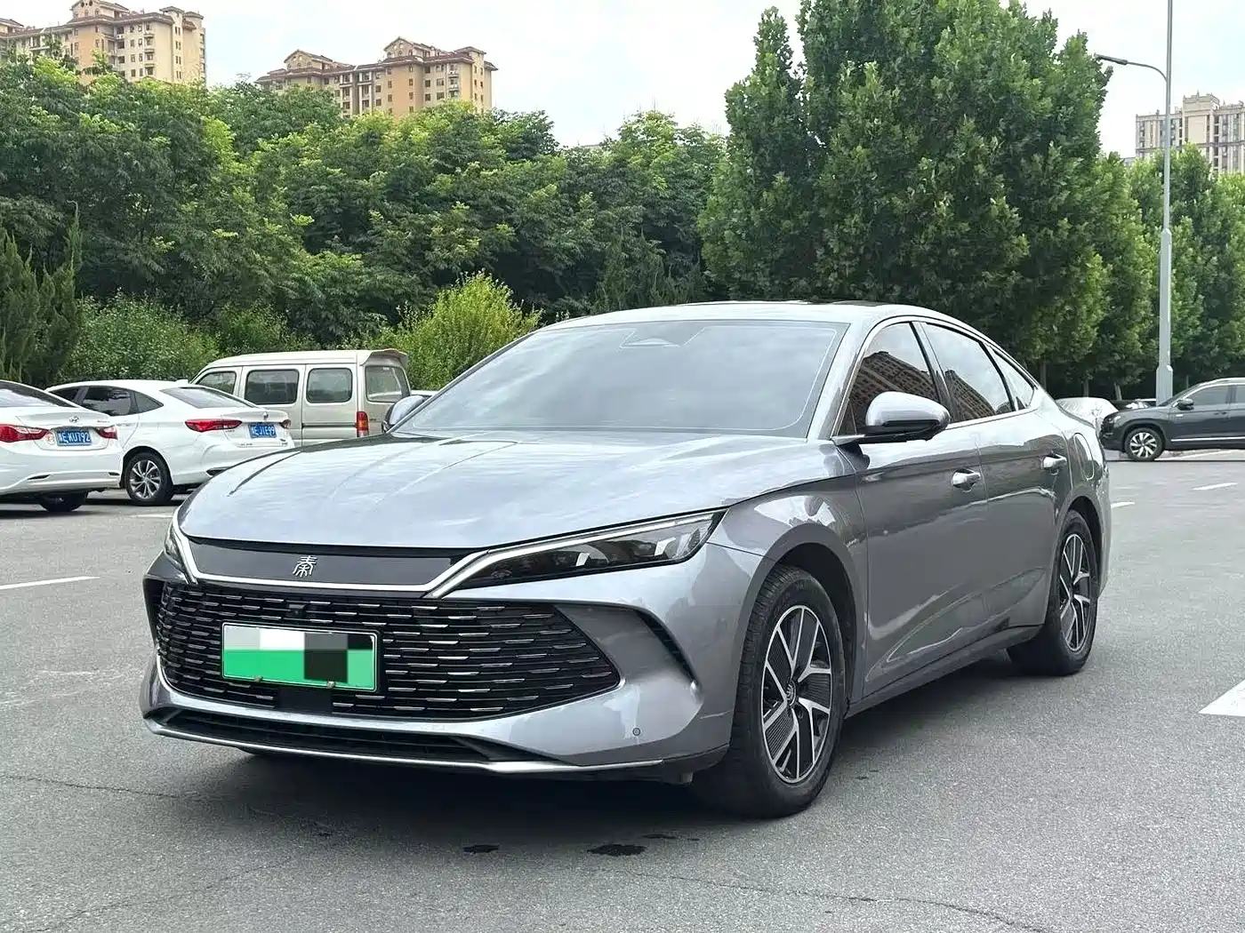 BYD Qin L 2024 DM-i 120KM Superior Edition