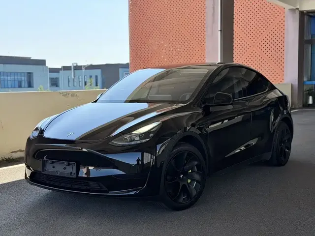 Tesla Model Y 2022 Facelift Rear-Wheel Drive Version