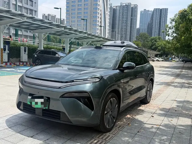 BYD Tang L 2025 DM 175KM Drone Player Edition