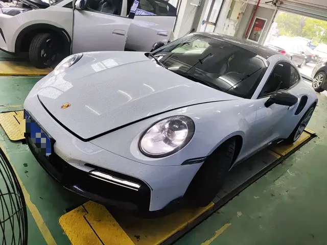 Porsche 911 2022 Turbo S 3.7T