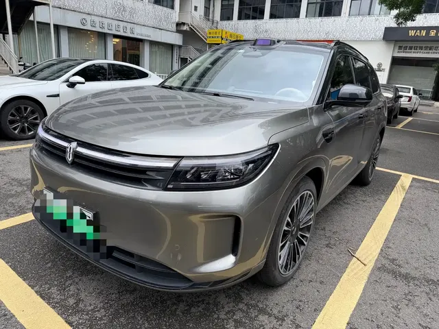 AITO Wenjie AITO M7 2024 1.5T Smart Drive RWD Ultra 5-seater