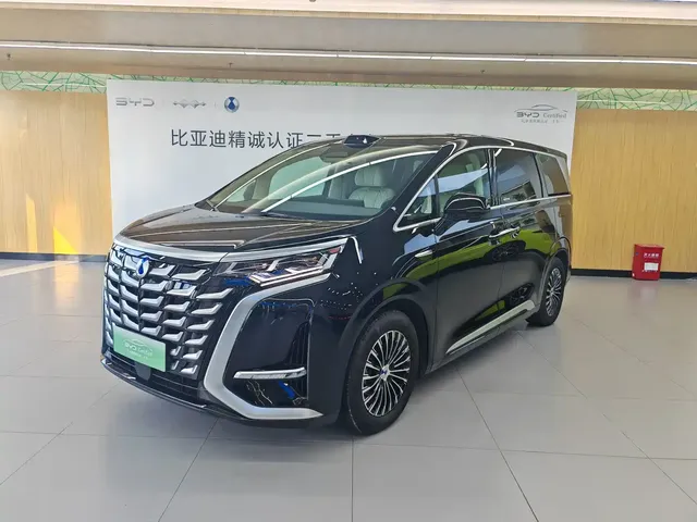 Denza D9 2025 DM-i Smart Driving Edition 1020 AWD Flagship
