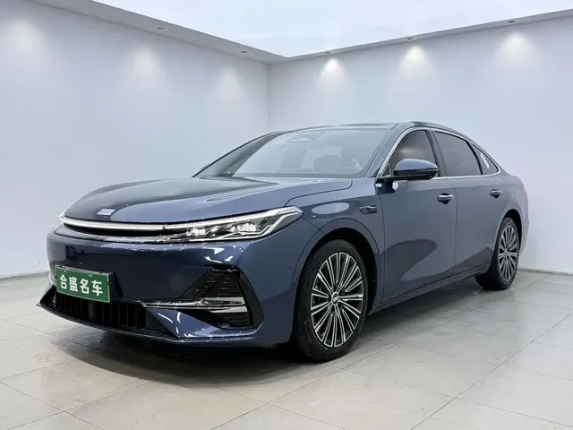 Geely Galaxy A7 2025 EM-i